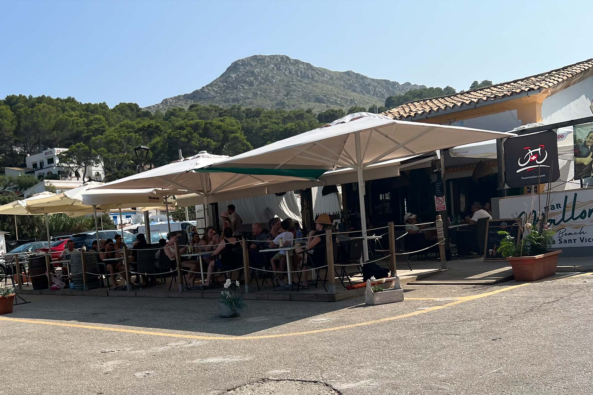 mallorca cycling cafe puerto pollensa